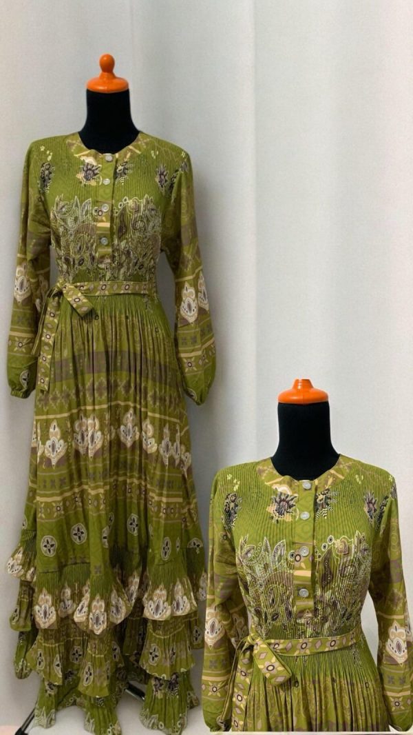 Gamis plisket motif